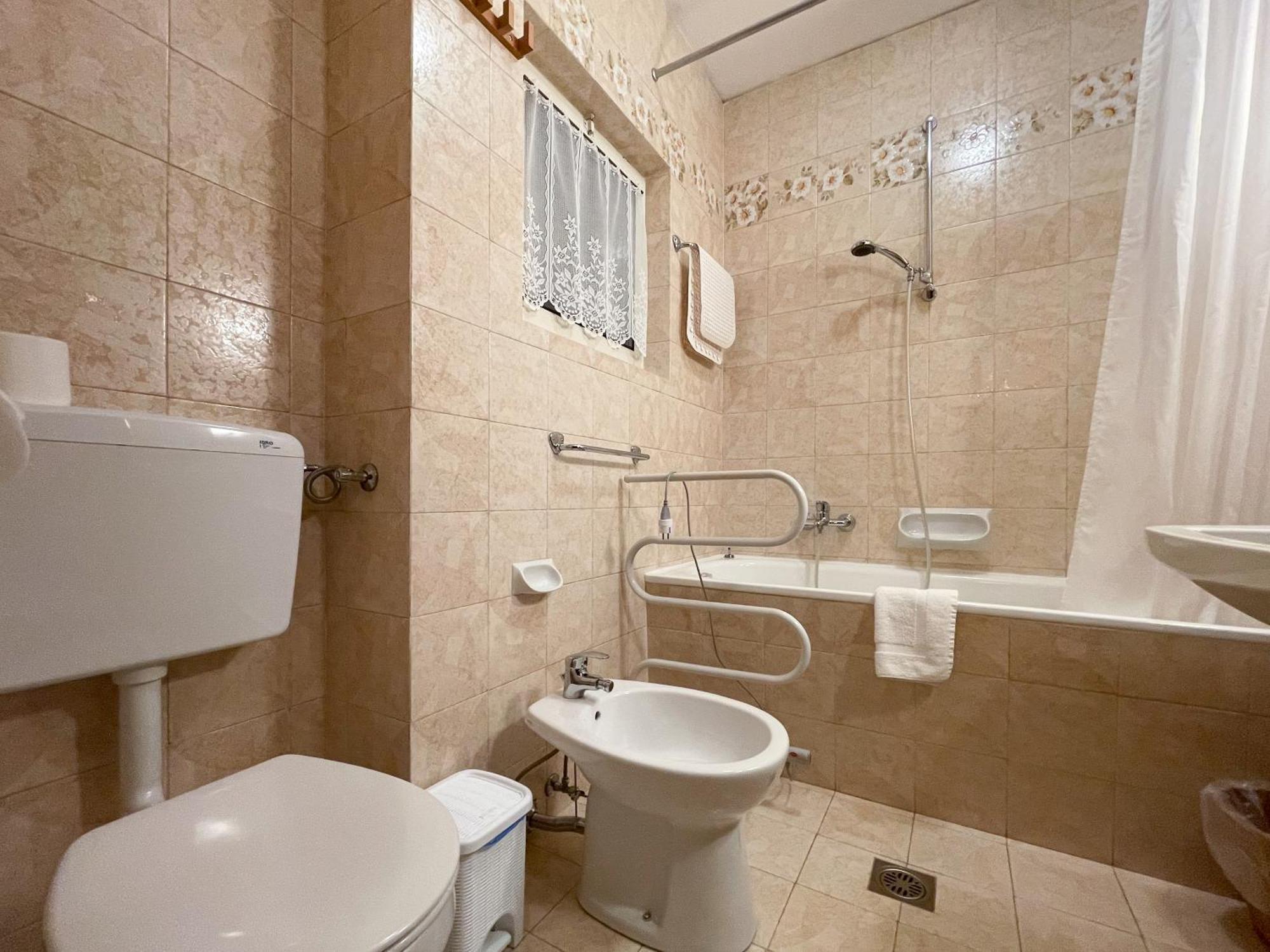 B&B Villa La Bercia Сан Вигилио ди Маребе Екстериор снимка